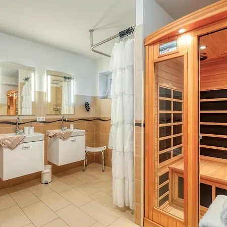 3 Bedroom Gorgeous In * Dagebüll