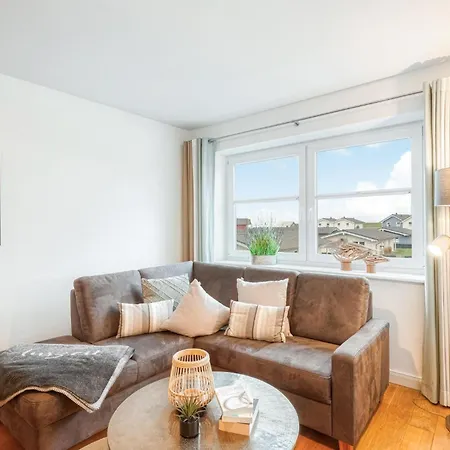 3 Bedroom Gorgeous In Dagebüll